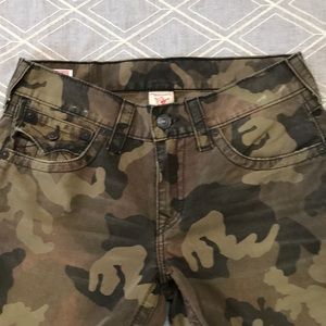 Men’s True Religion Ricky Straight Camo Jeans